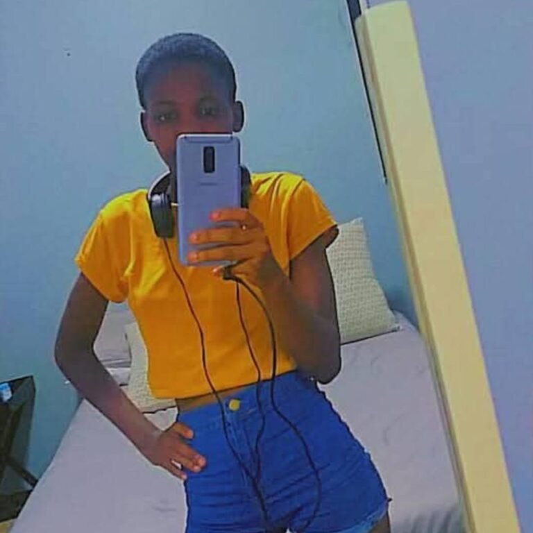 Portrait of missing Khethokuhle Ayanda Ncube, a 16-year-old girl from KwaZulu-Natal