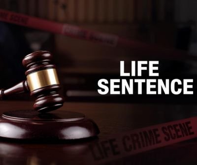 Judge’s gavel on a courtroom desk symbolising life sentence in the Inanda tavern murder case in KwaZulu-Natal.